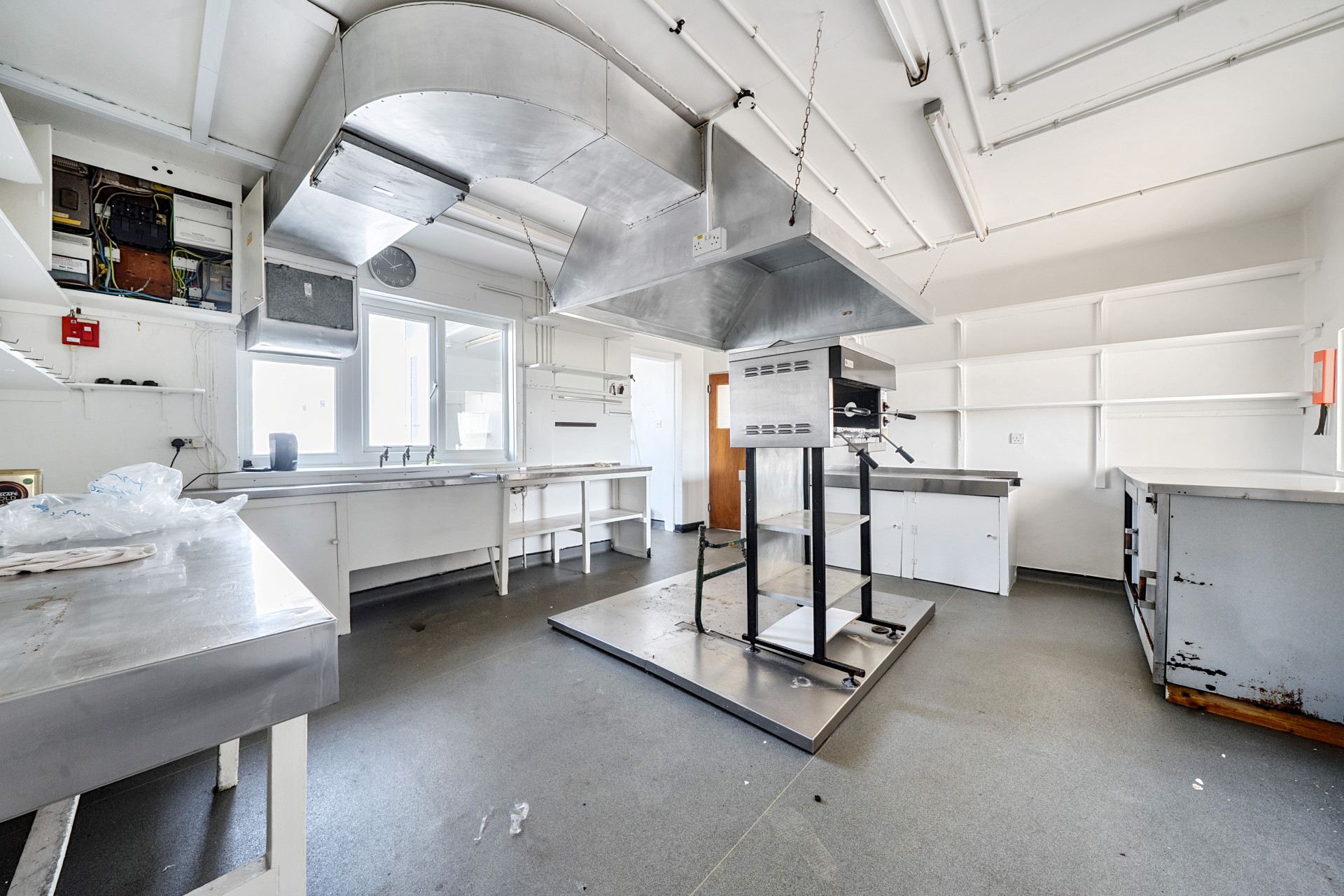 1310237-19-6850254f93ab6